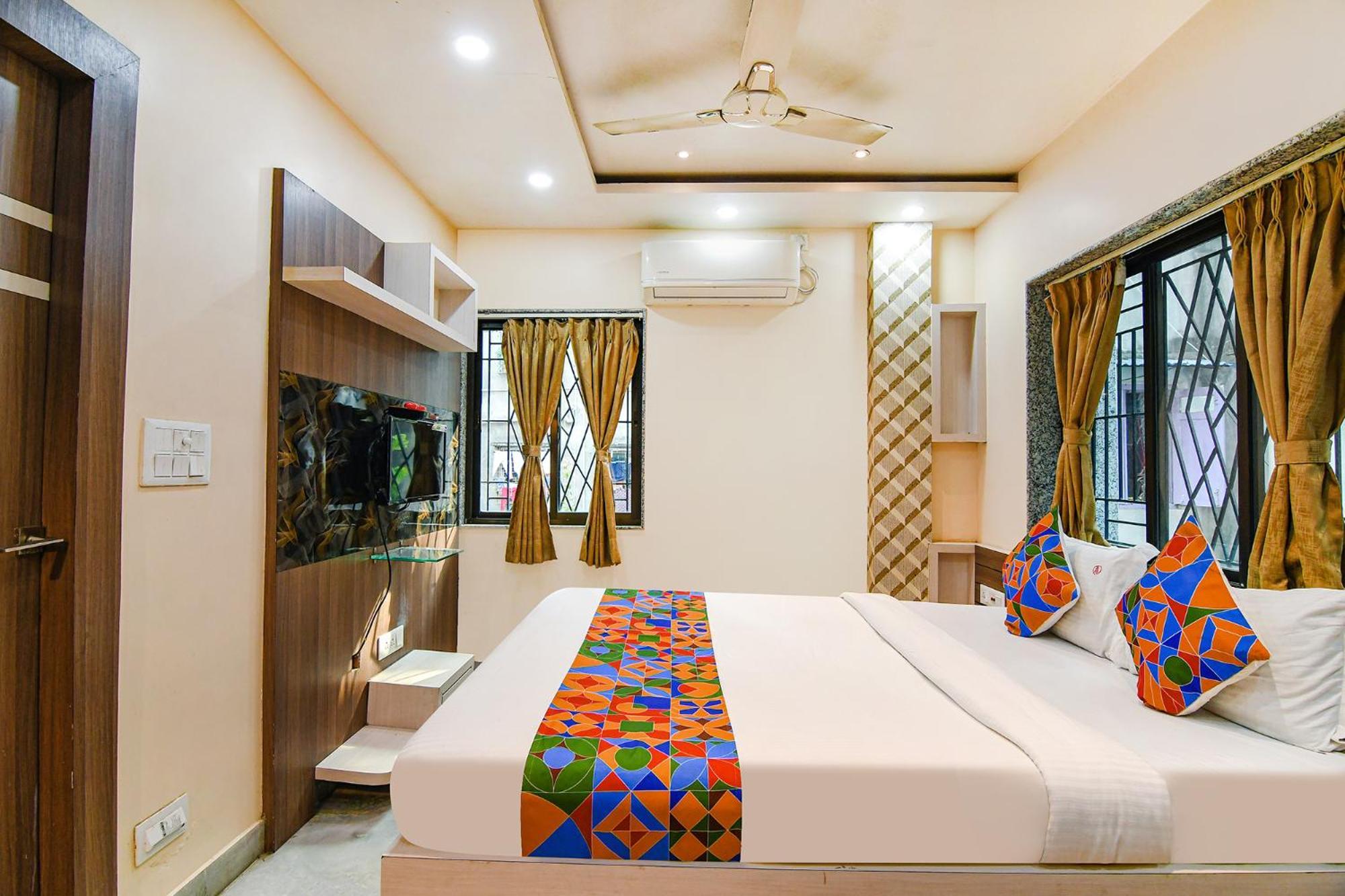 Fabexpress Scholer Motel Kolkata Exterior photo